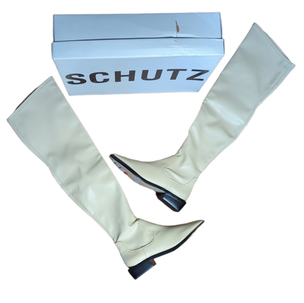 Schultz Guily Up napa cream/beige over the knee new in box boots. Sz 6.5